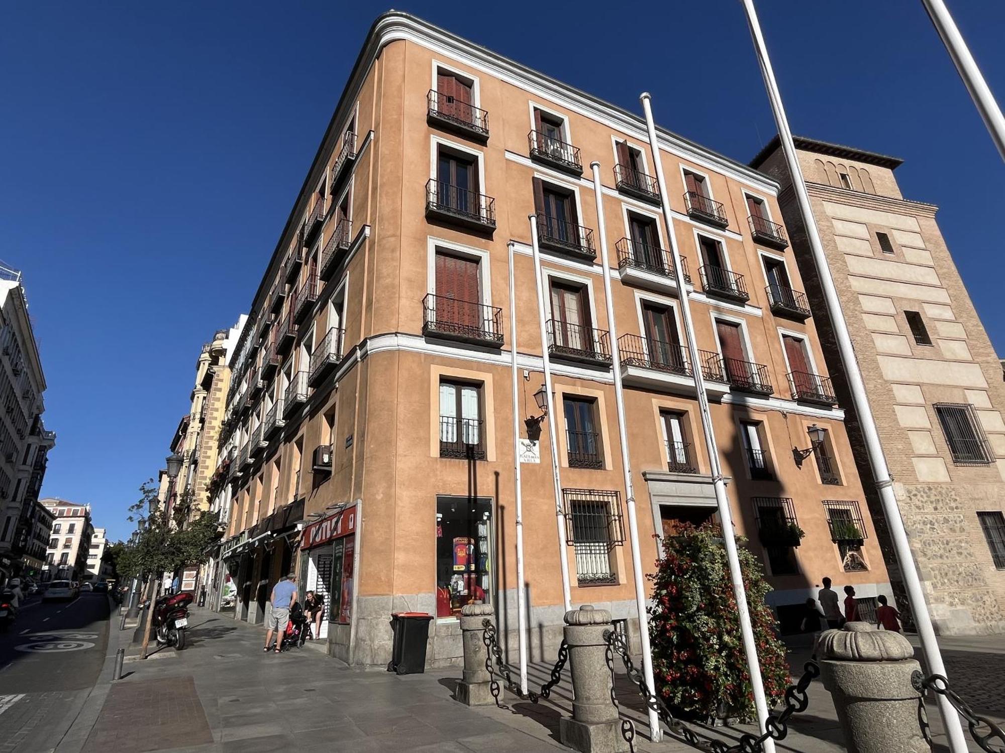 Dplace To Be - Amazing Apartments In Historic Center Madrid Eksteriør bilde