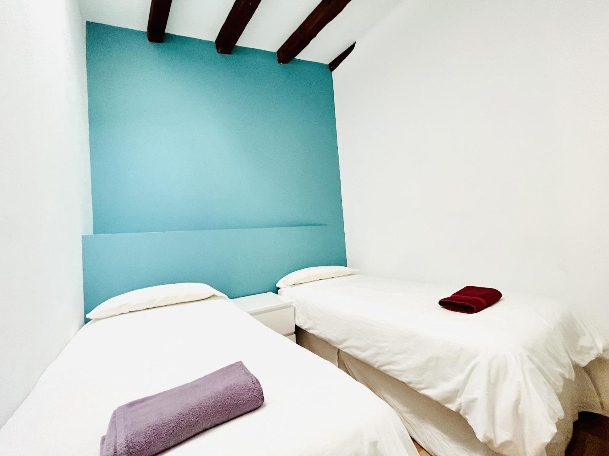 Dplace To Be - Amazing Apartments In Historic Center Madrid Eksteriør bilde