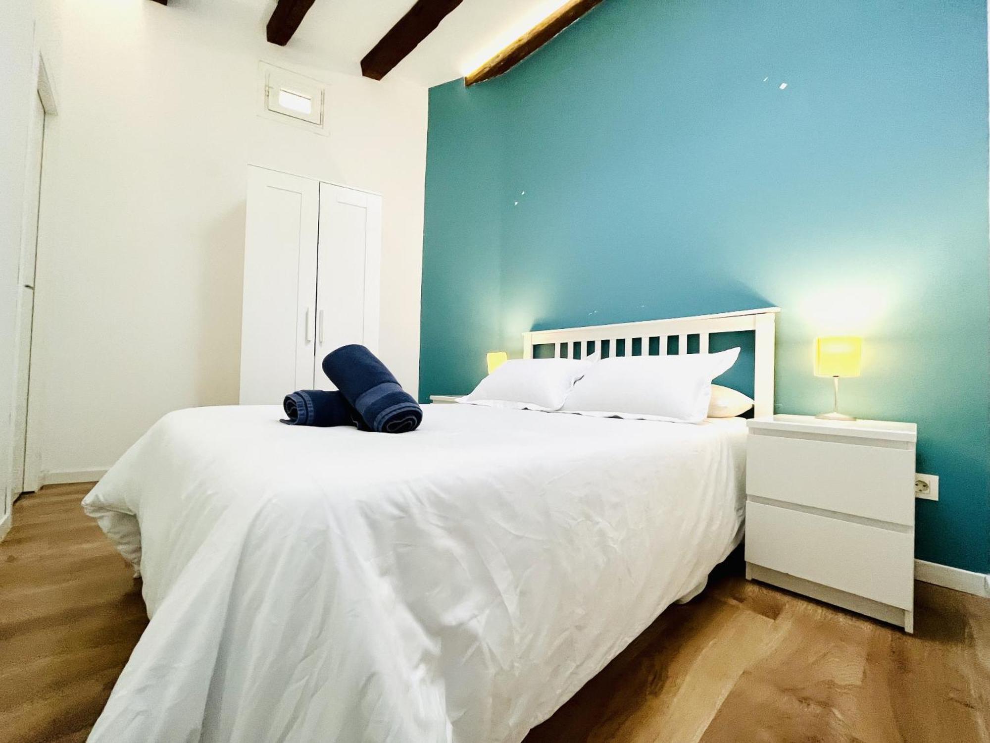 Dplace To Be - Amazing Apartments In Historic Center Madrid Eksteriør bilde